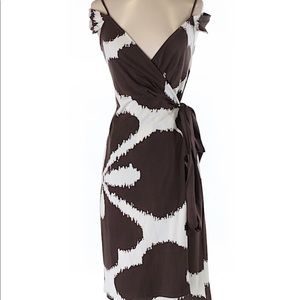 Diane Von Furstenberg brown and white wrap dress 6